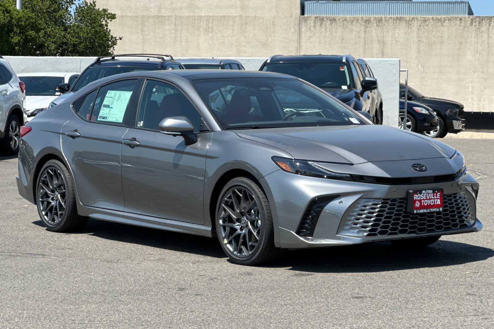 2025 Toyota Camry XSE 9