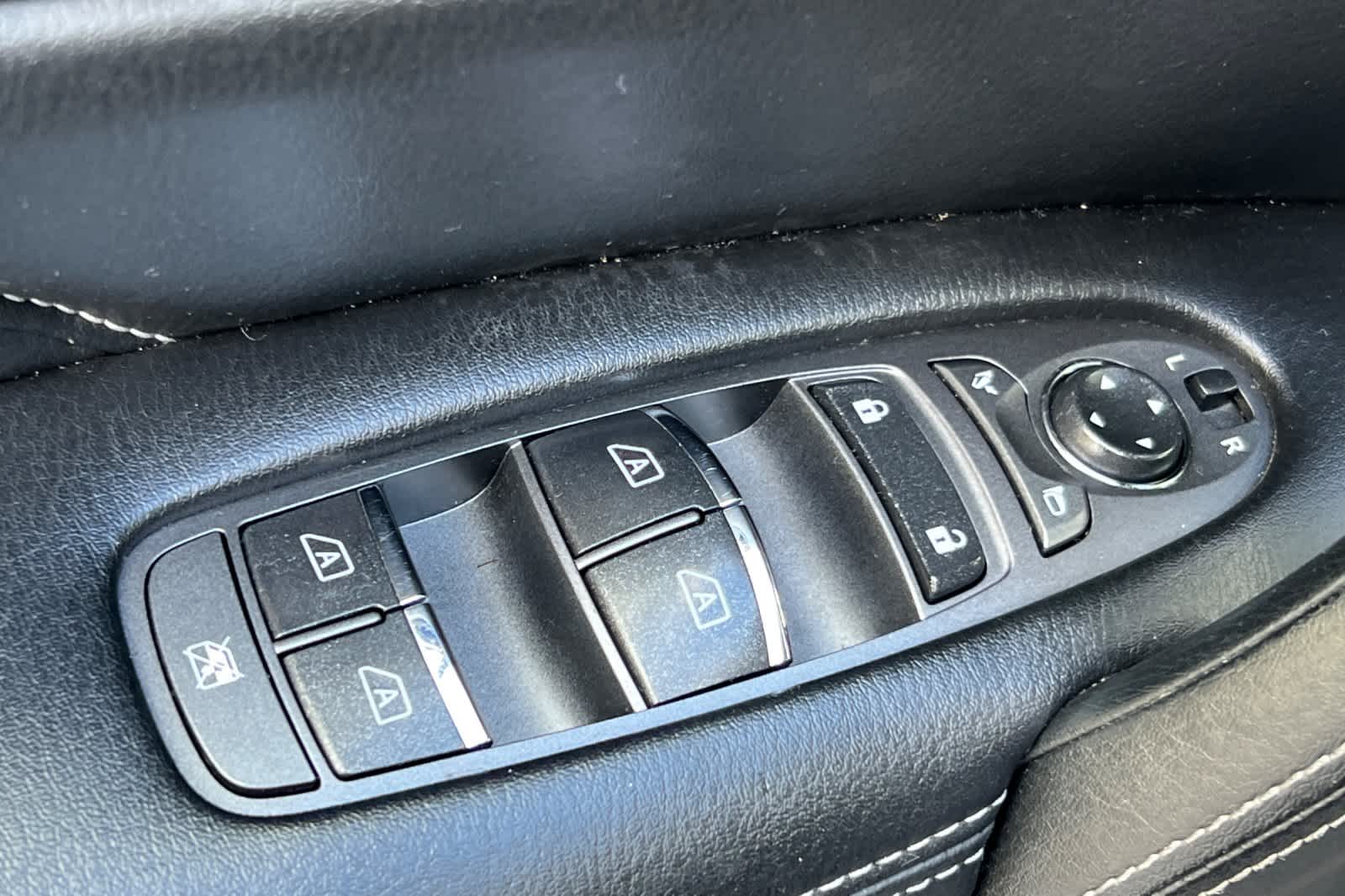 Thumbnail: 2019 INFINITI QX80 - 13