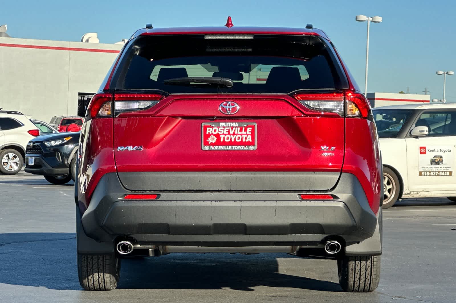 Thumbnail: 2025 Toyota RAV4 - 7
