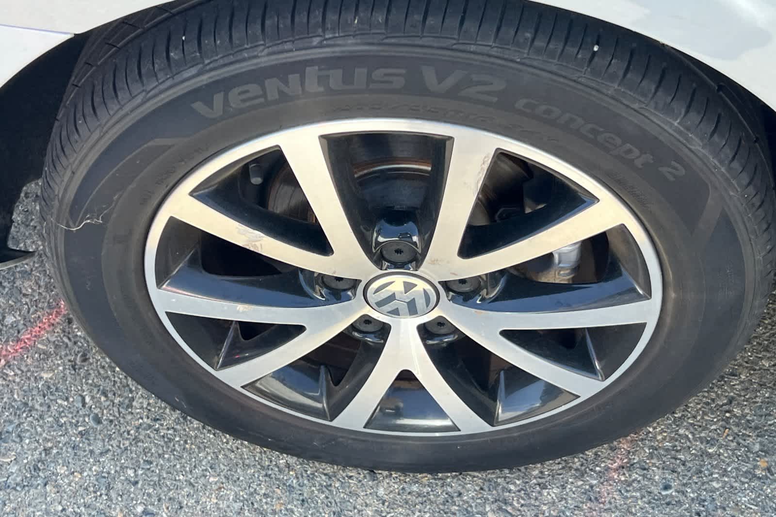 Thumbnail: 2018 Volkswagen Jetta - 17