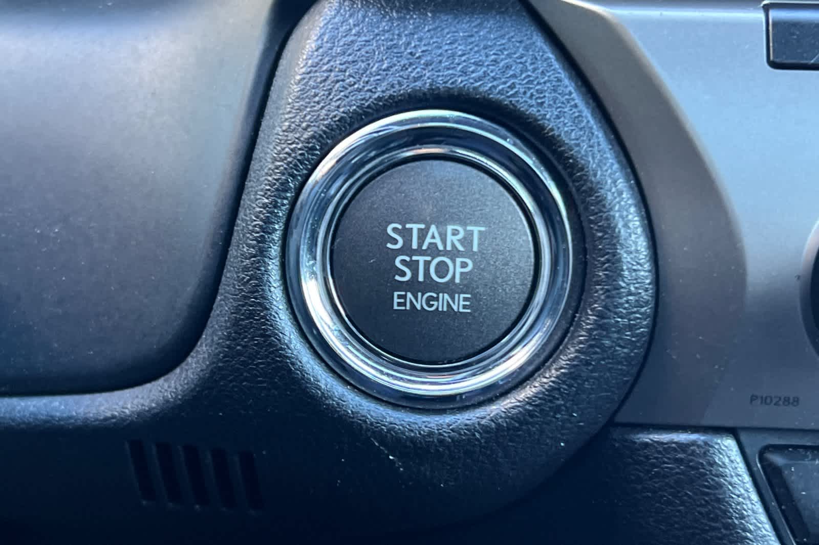 Thumbnail: 2013 Lexus ES - 23