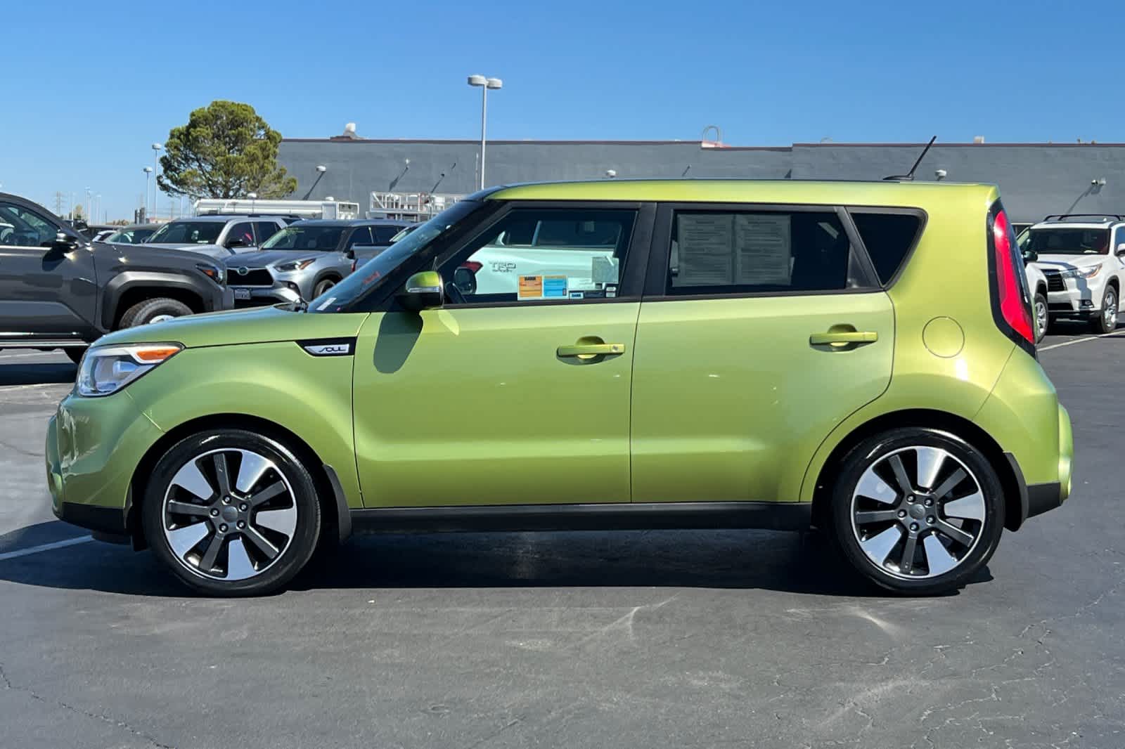 Thumbnail: 2015 Kia Soul - 9