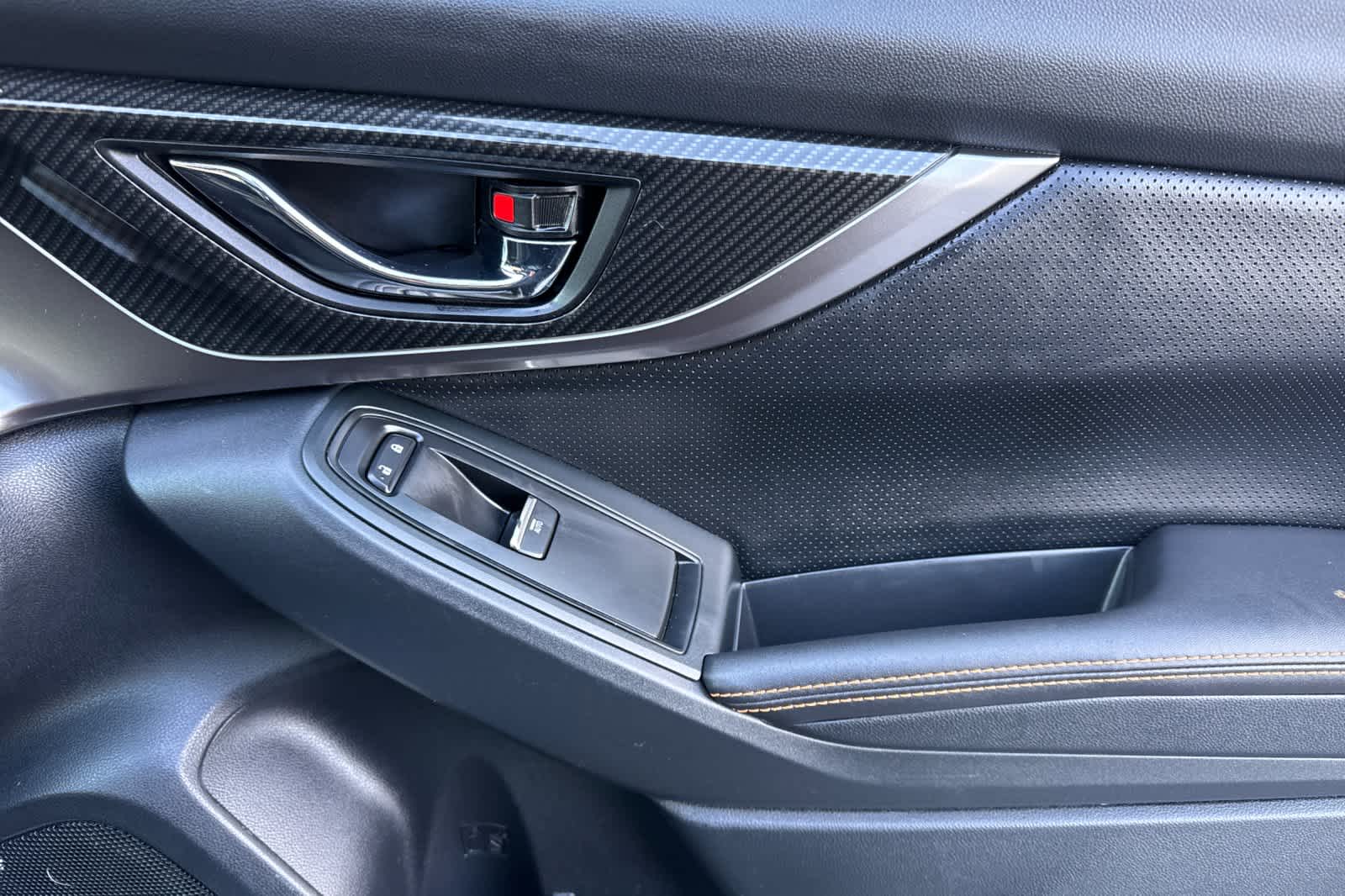 Thumbnail: 2018 Subaru Crosstrek - 18