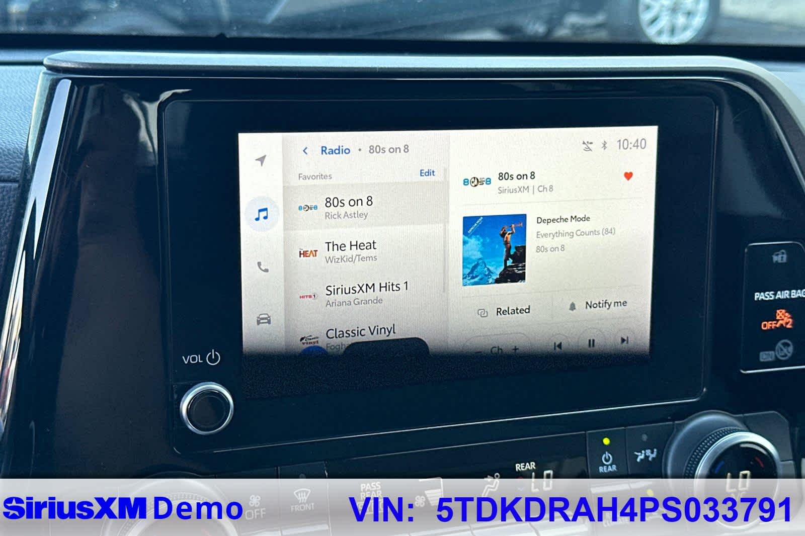 Thumbnail: 2023 Toyota Highlander - 34