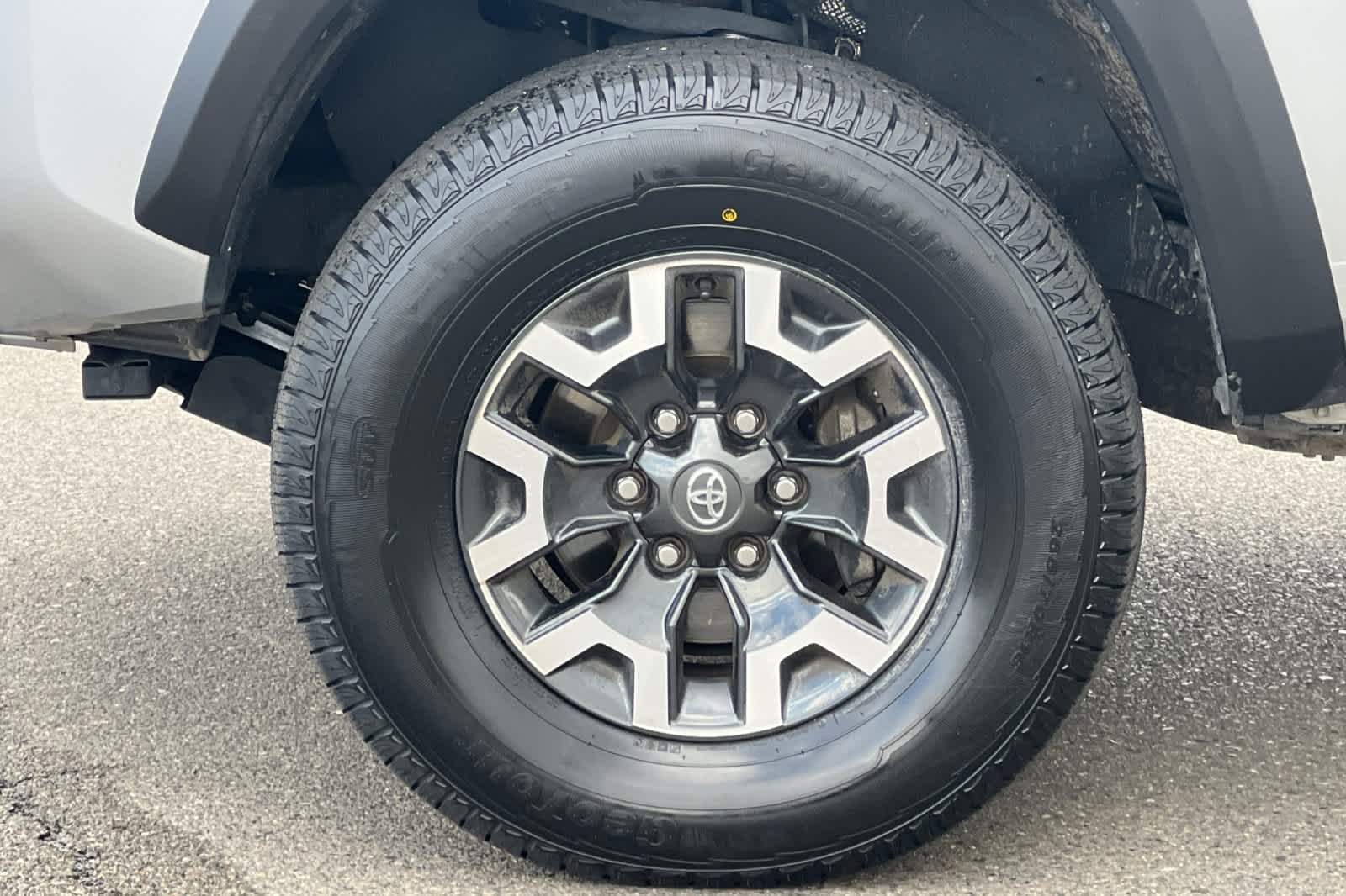 Thumbnail: 2022 Toyota Tacoma - 28