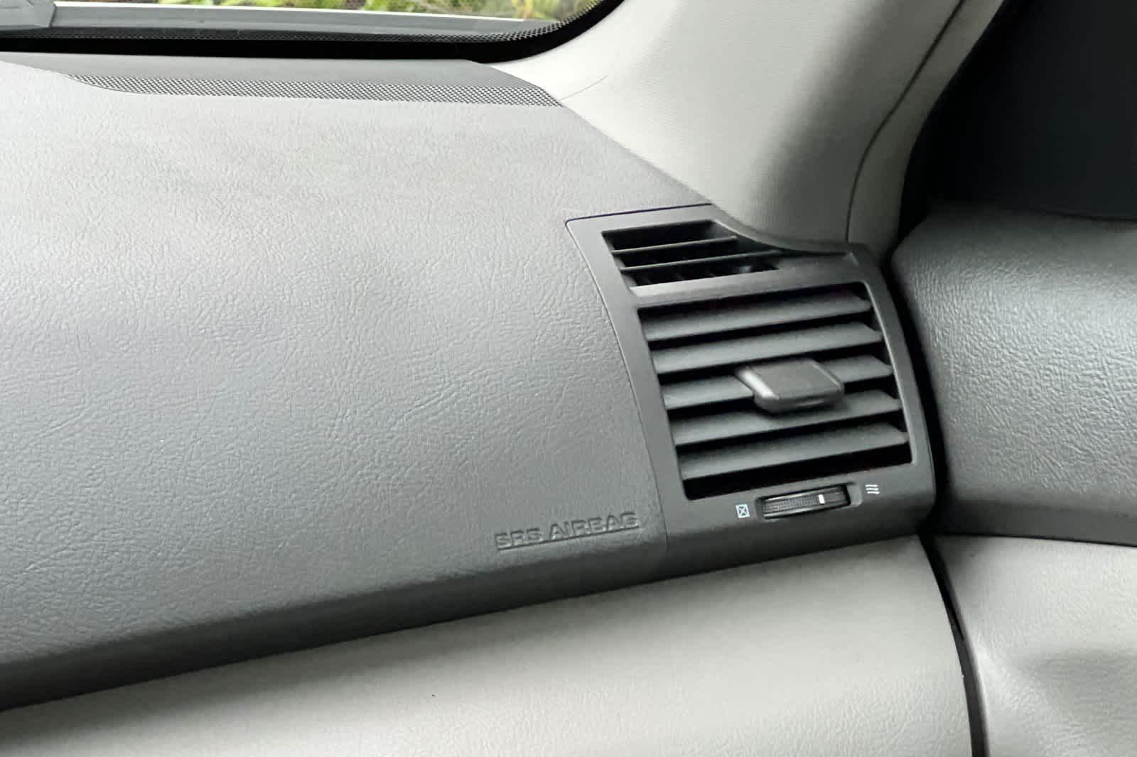 Thumbnail: 2011 Toyota Camry - 14