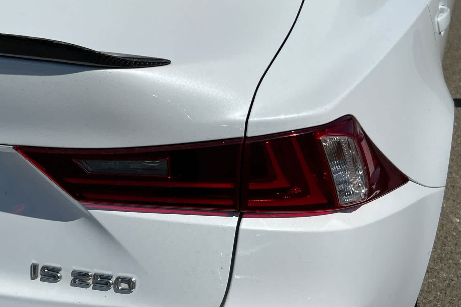 Thumbnail: 2014 Lexus IS - 18