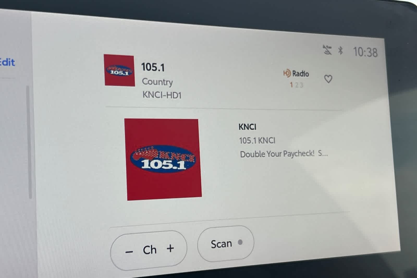 Thumbnail: 2024 Toyota Venza - 21