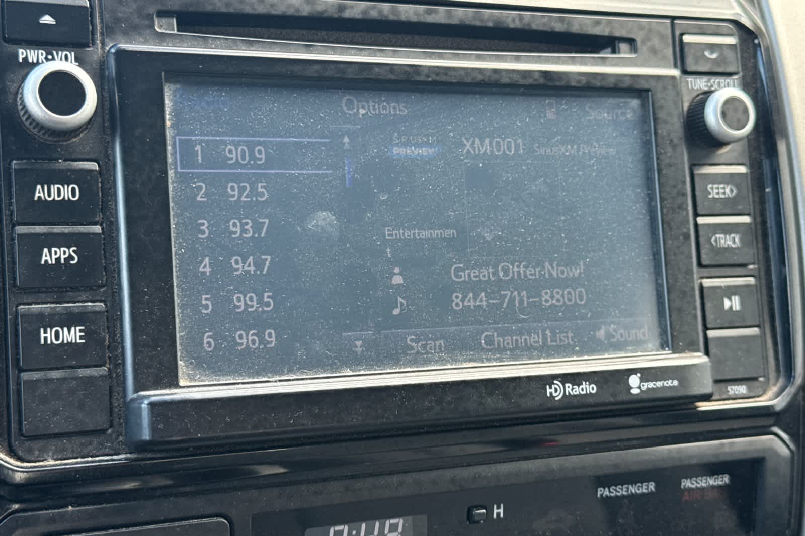 Thumbnail: 2014 Toyota Tacoma - 18