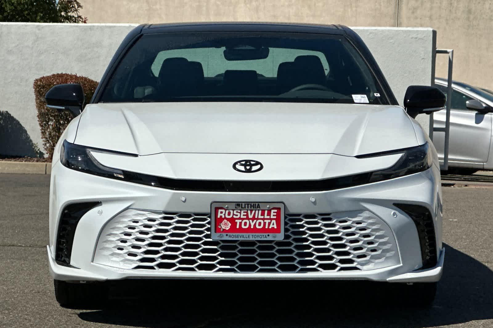 Thumbnail: 2026 Toyota Camry - 10
