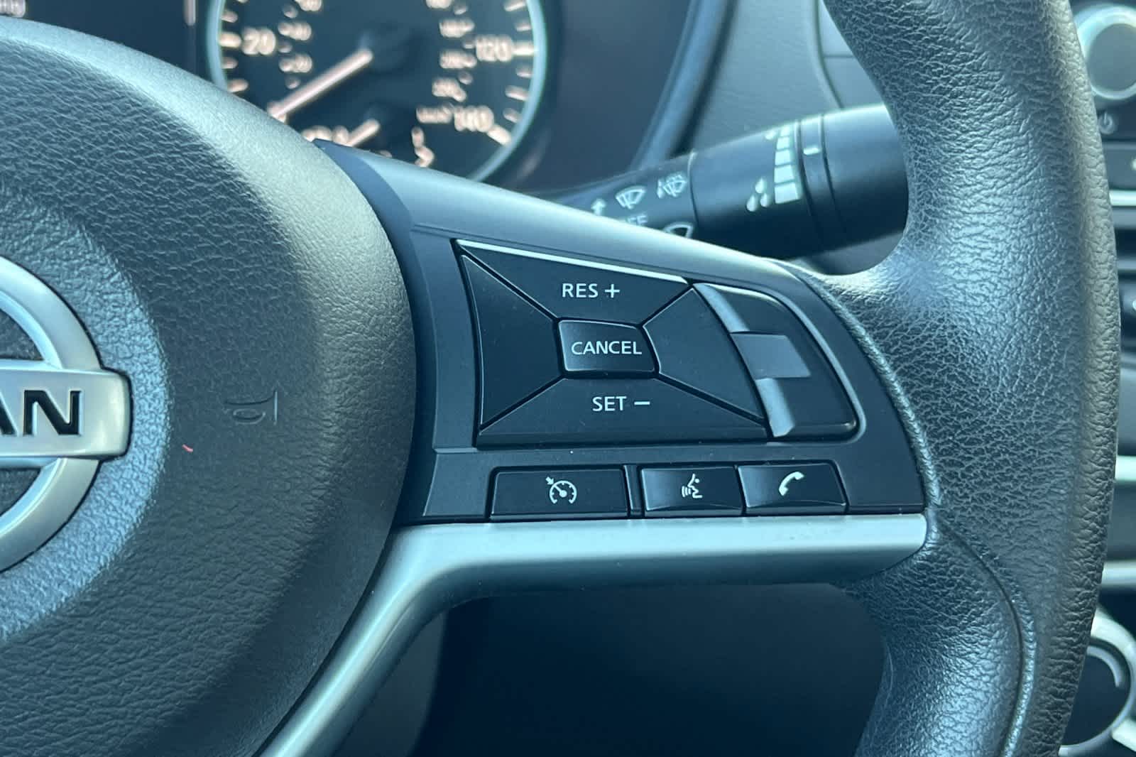 Thumbnail: 2022 Nissan Altima - 25