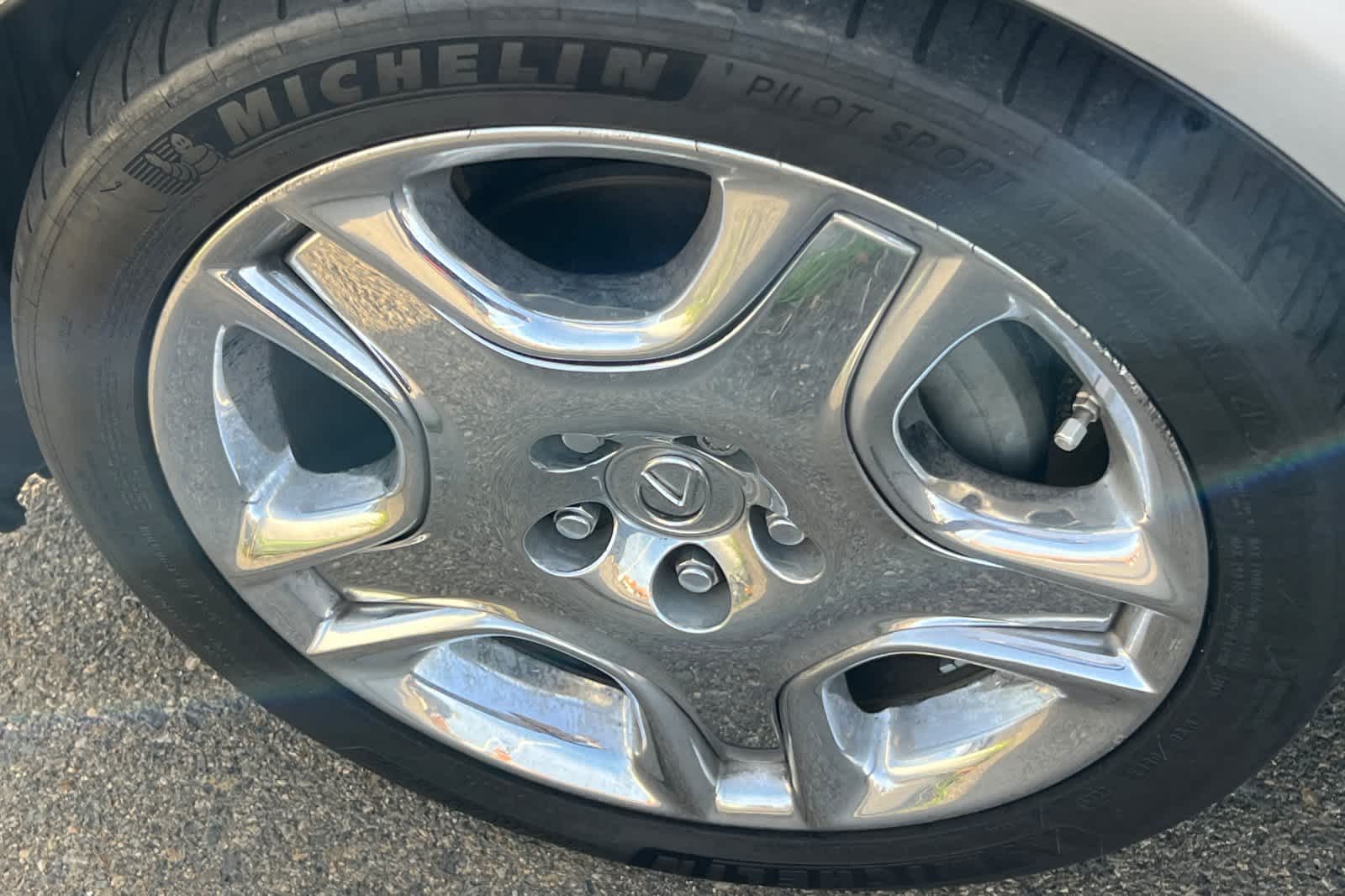 Thumbnail: 2006 Lexus SC - 19