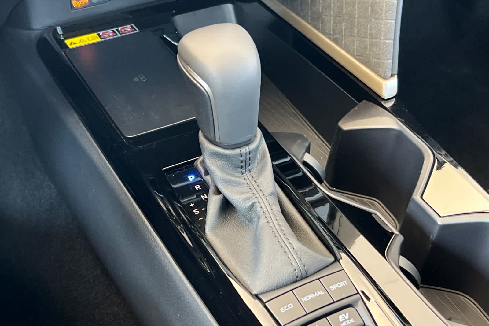 2025 Toyota Camry XLE 22