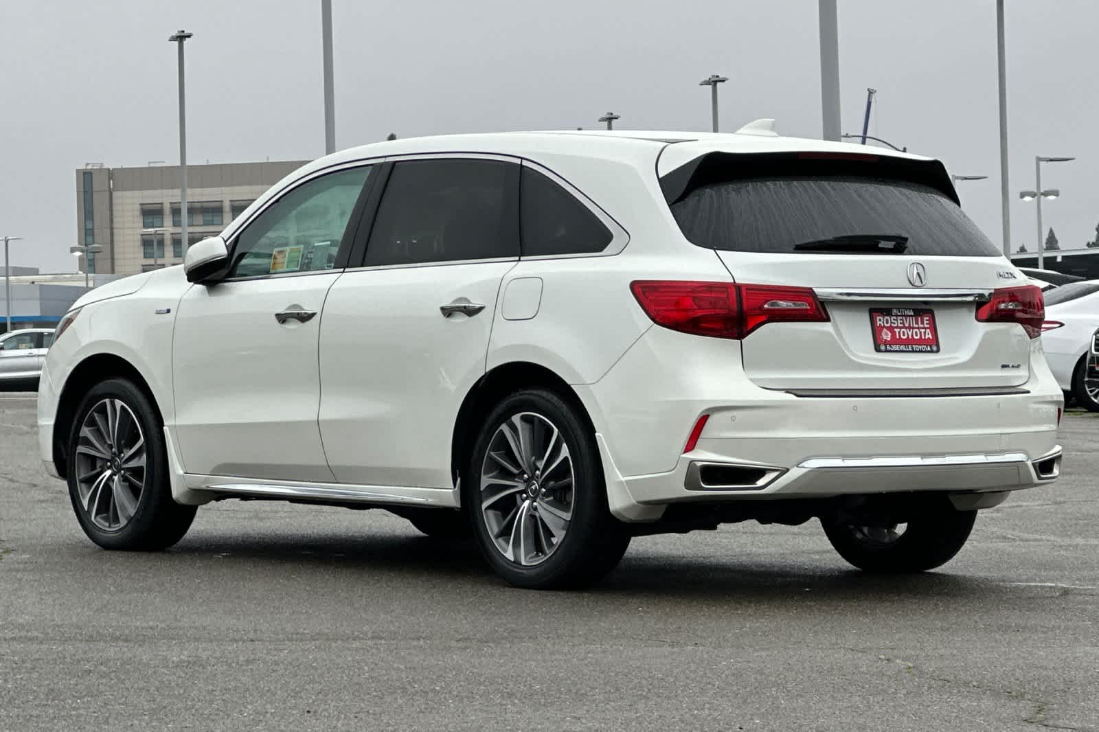 Thumbnail: 2019 Acura MDX - 7
