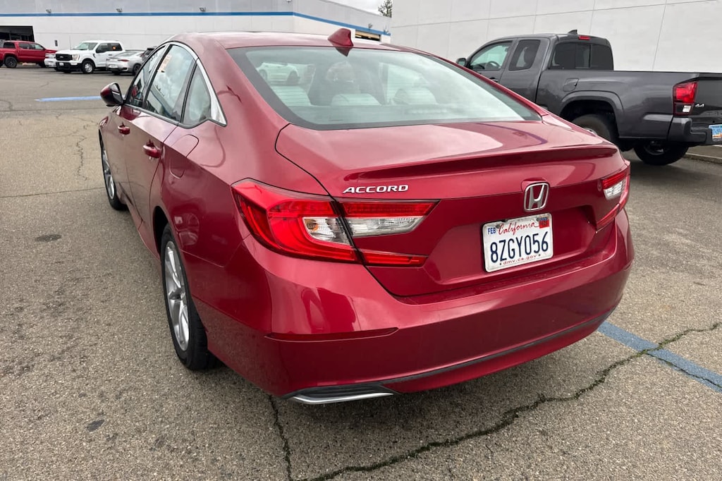 Used 2018 Honda Accord LX Sedan