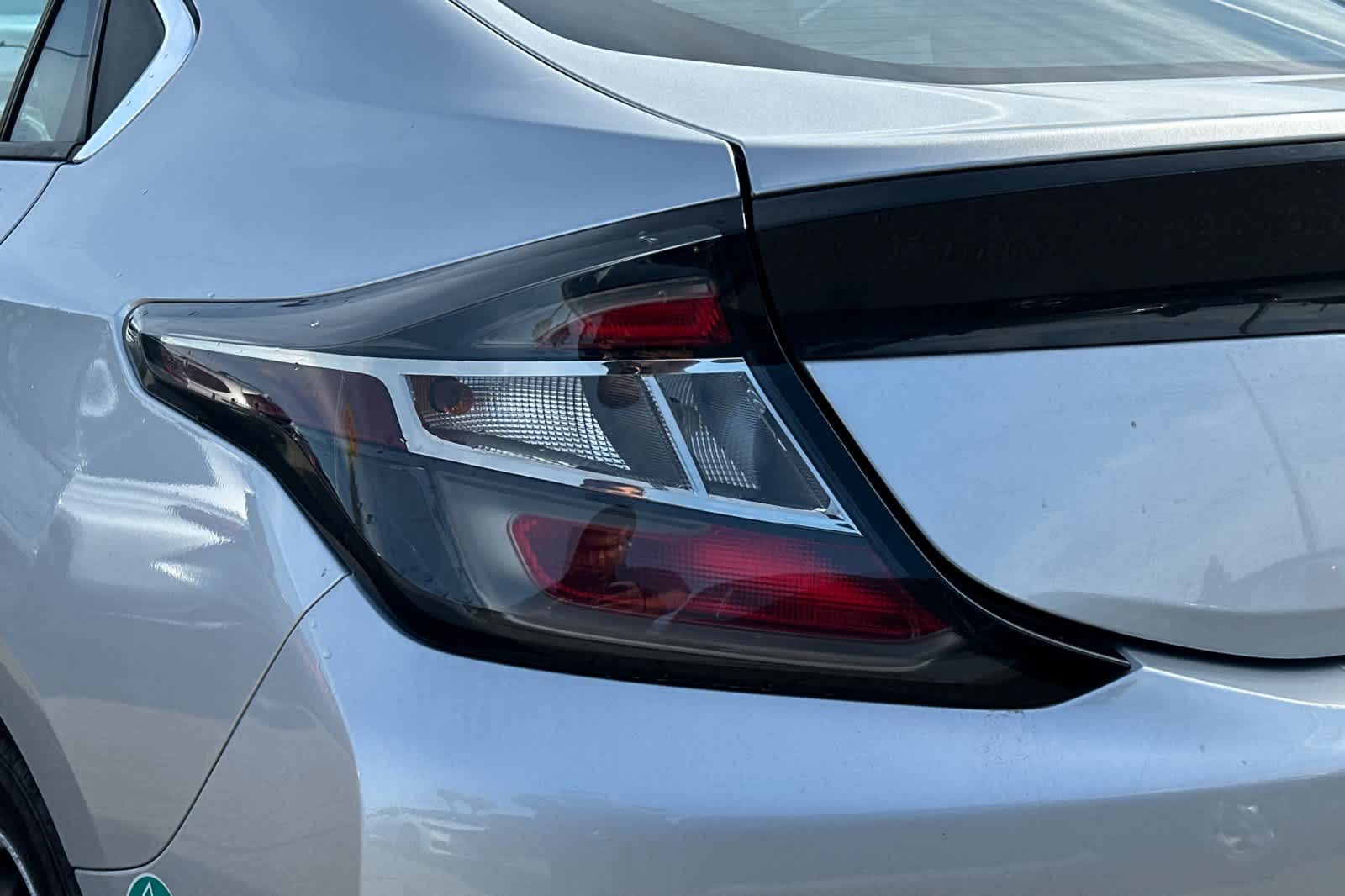 Thumbnail: 2016 Chevrolet Volt - 15