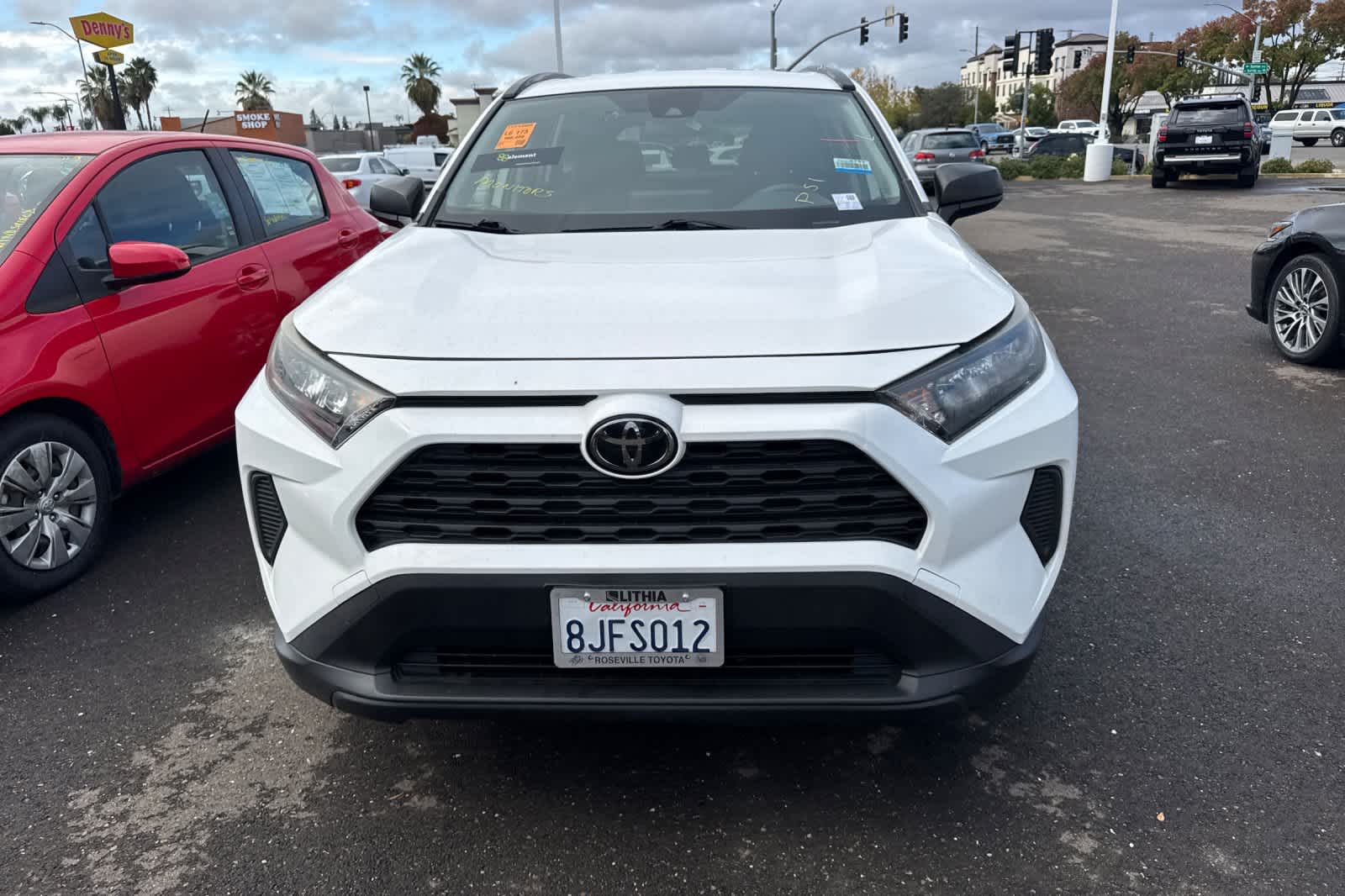 Thumbnail: 2019 Toyota RAV4 - 6