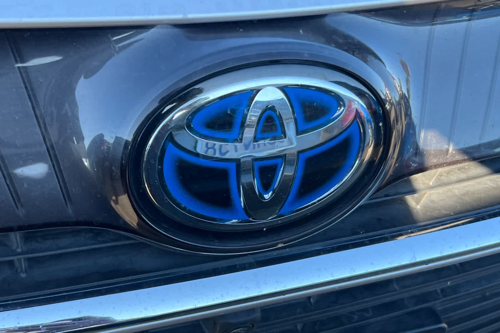 Thumbnail: 2021 Toyota Venza - 10