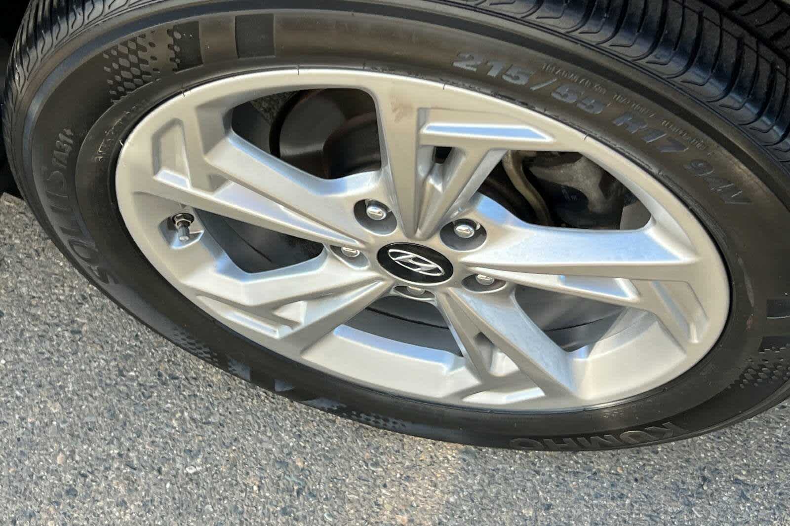 Thumbnail: 2023 Hyundai Kona - 17