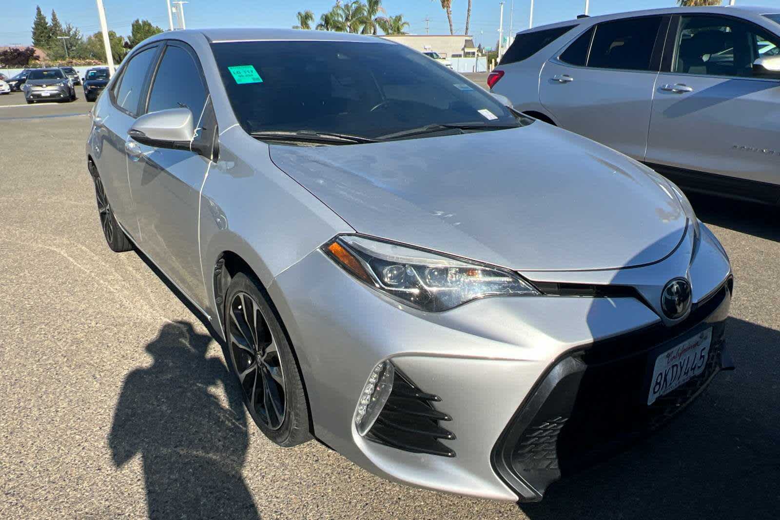 Thumbnail: 2018 Toyota Corolla - 3
