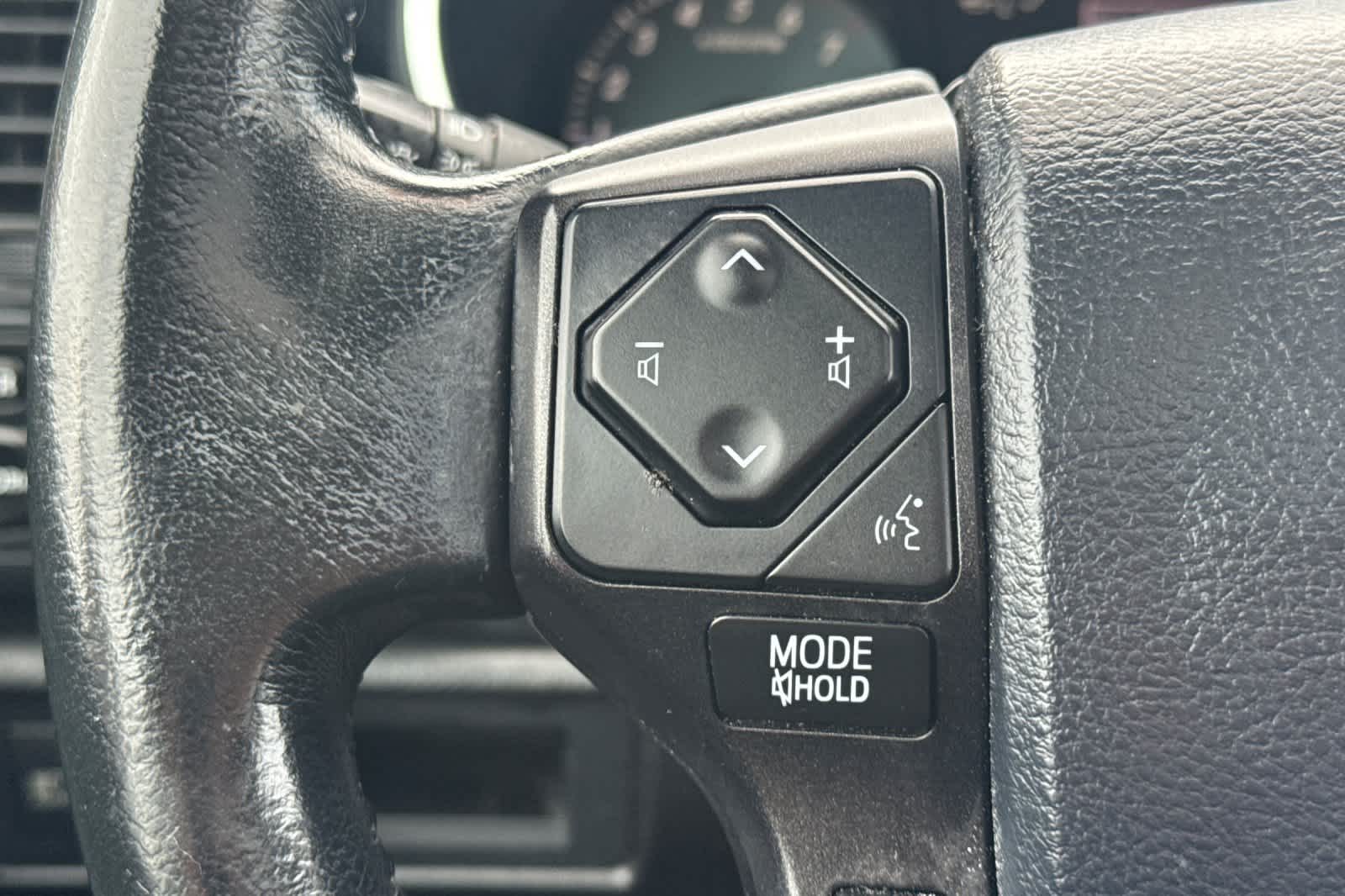 Thumbnail: 2019 Toyota Sequoia - 25