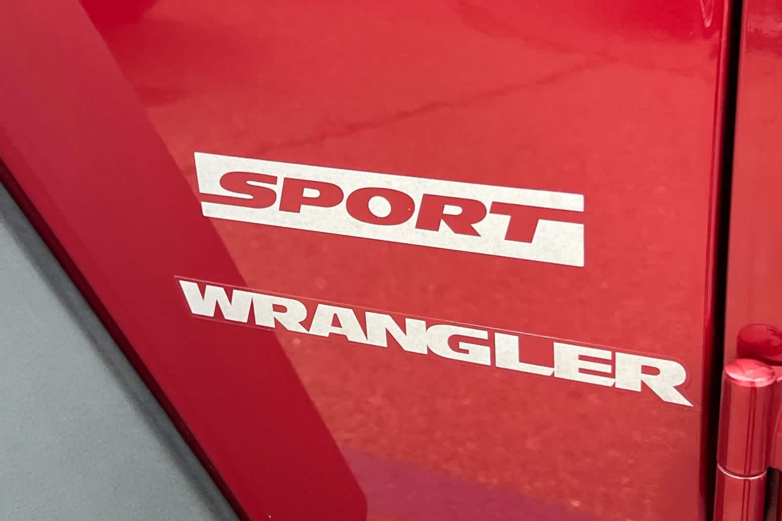 Thumbnail: 2013 Jeep Wrangler - 7