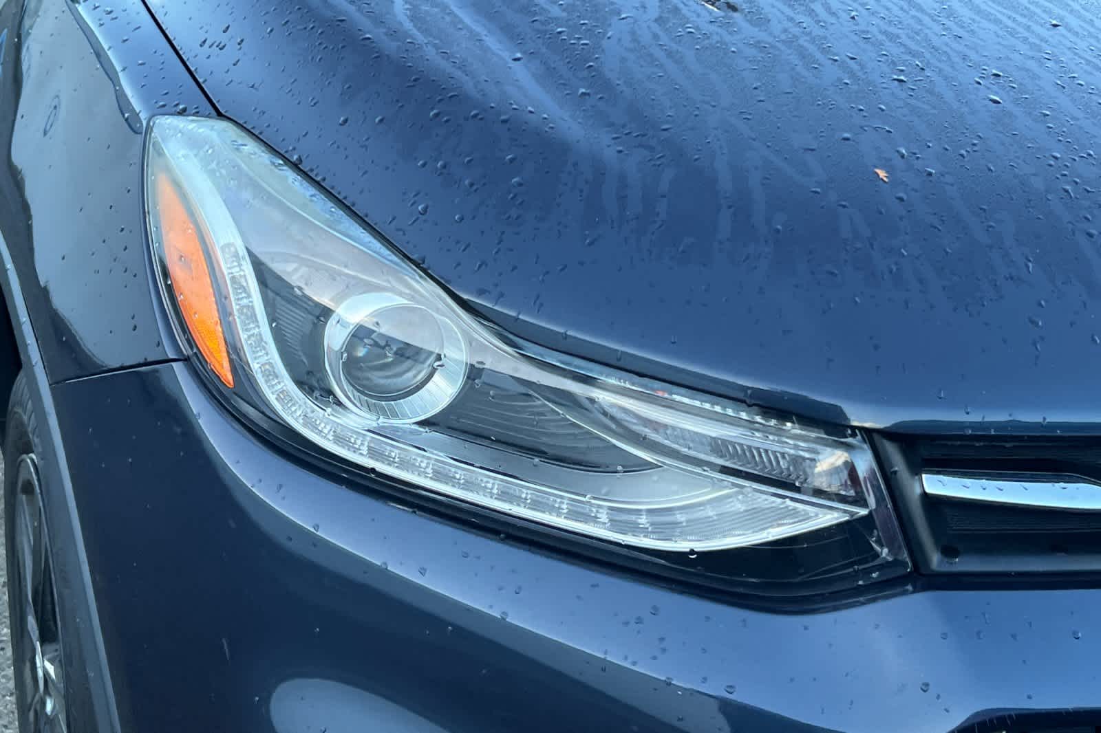 Thumbnail: 2019 Chevrolet Trax - 8