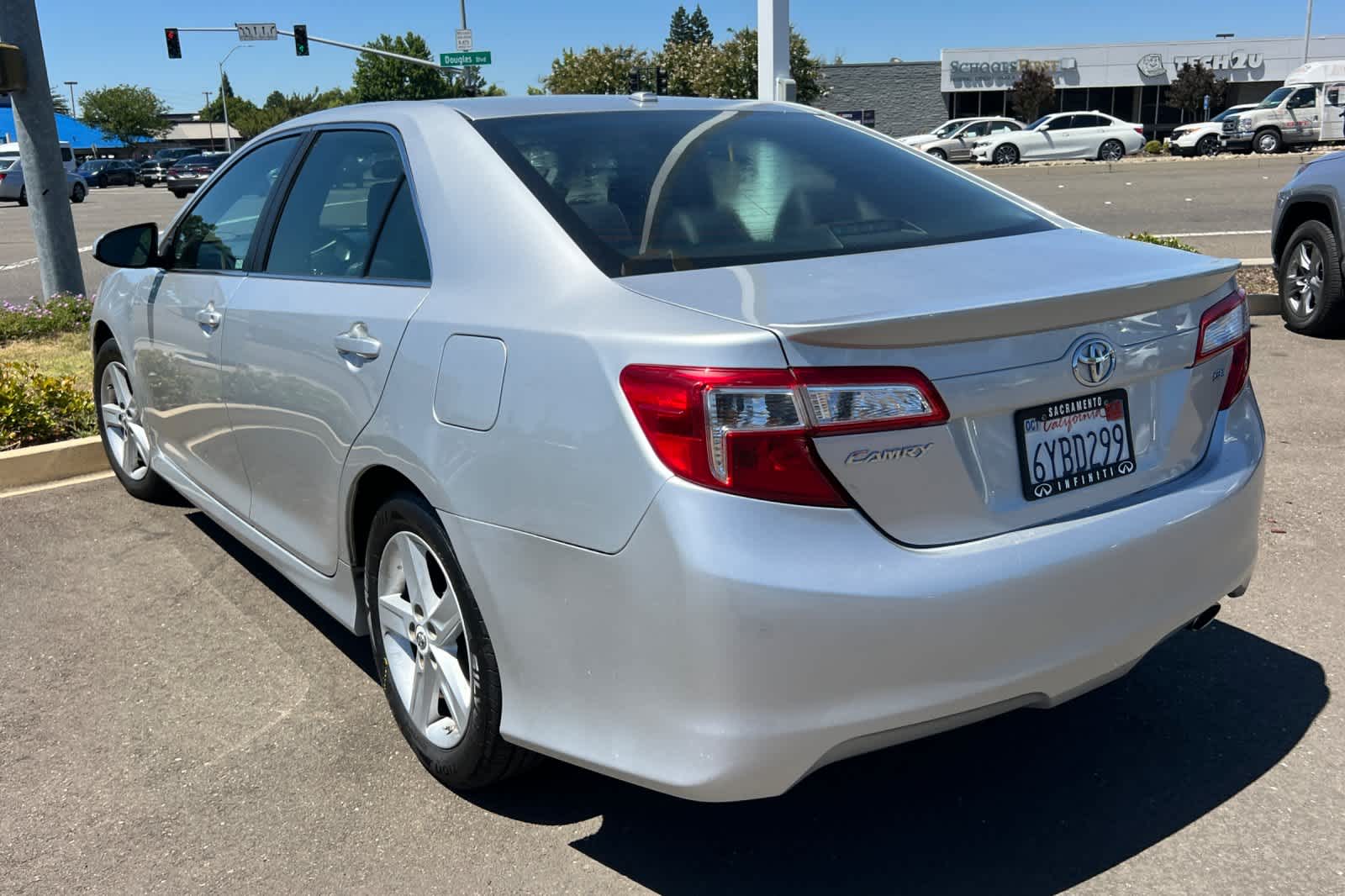 Thumbnail: 2012 Toyota Camry - 5