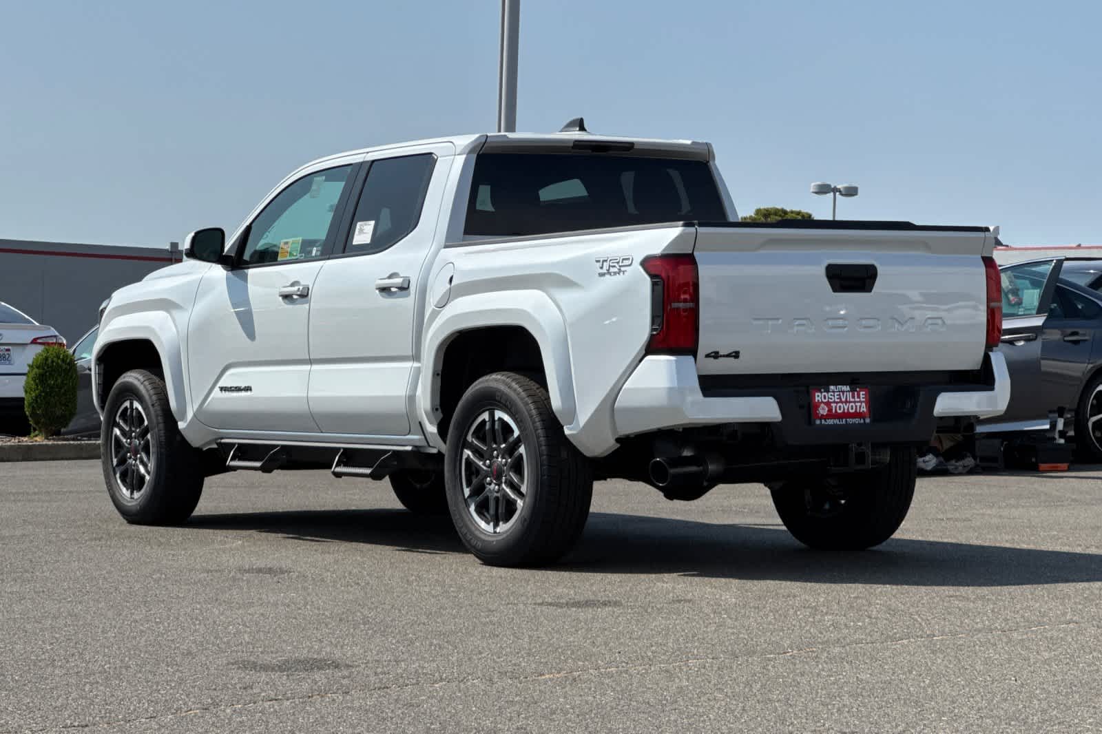 2025 Toyota Tacoma TRD Sport 6