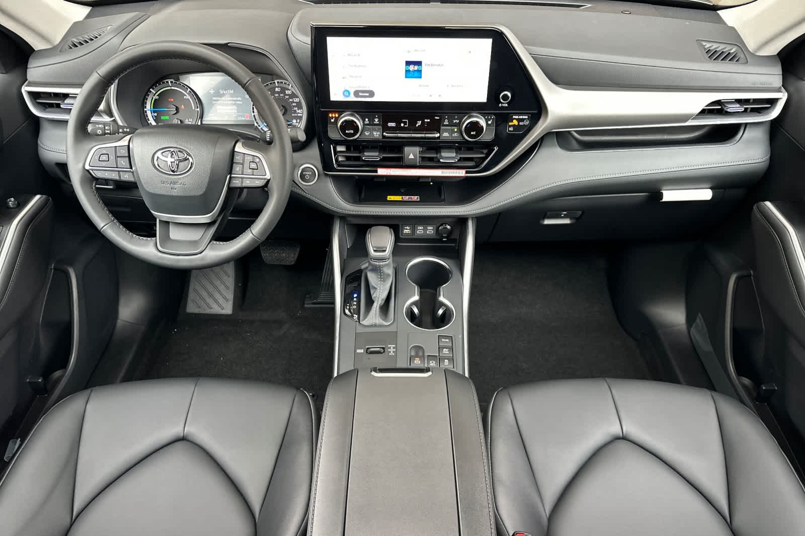 Thumbnail: 2026 Toyota Highlander - 3