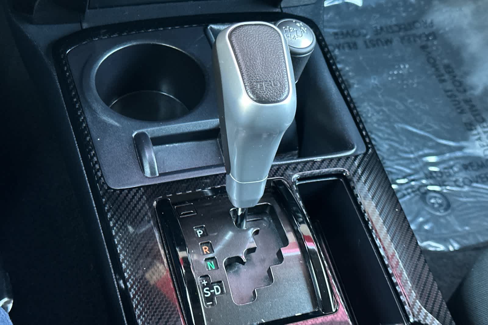 Thumbnail: 2024 Toyota 4Runner - 23