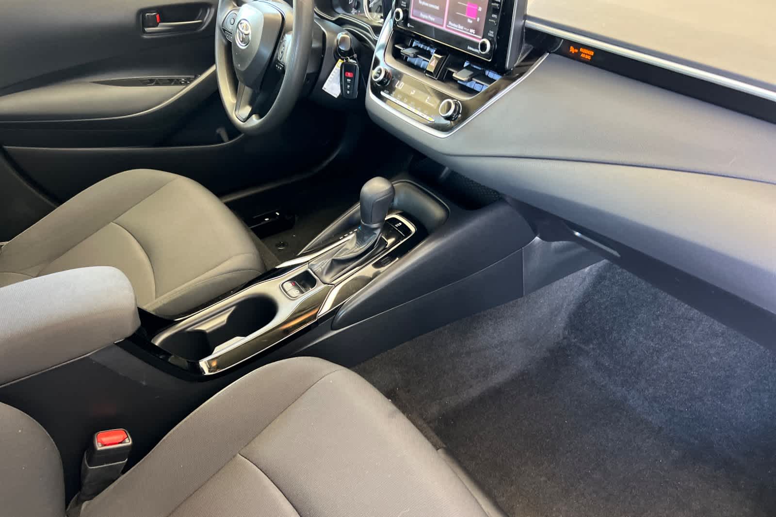 Thumbnail: 2022 Toyota Corolla - 15