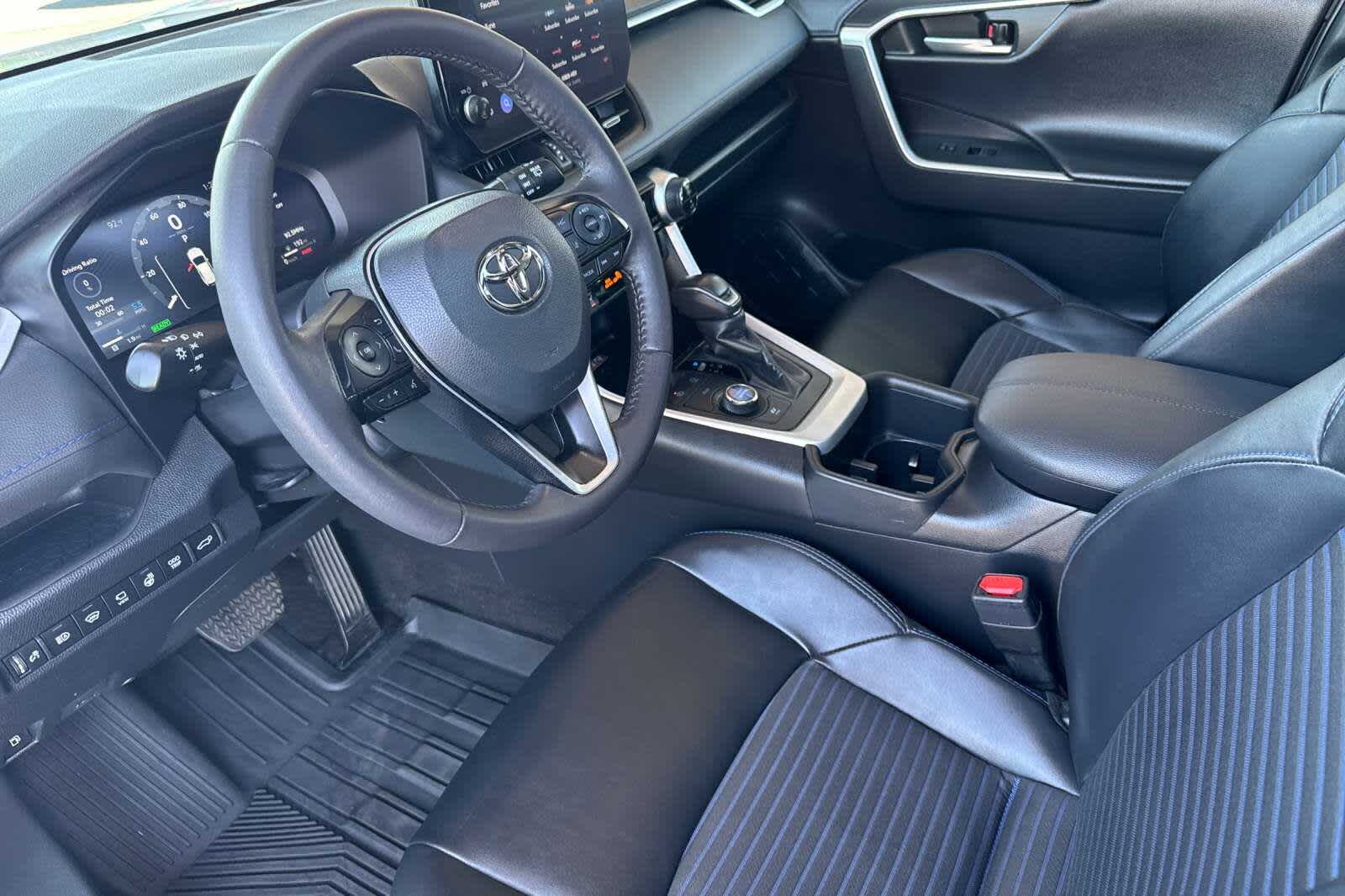 Thumbnail: 2023 Toyota RAV4 - 11