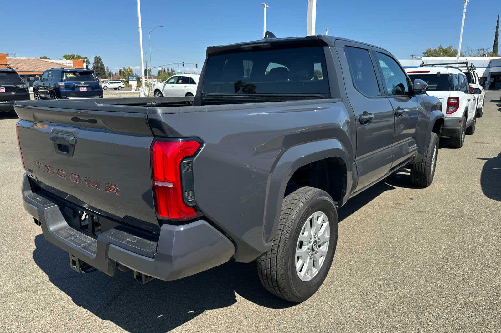 Thumbnail: 2024 Toyota Tacoma - 2