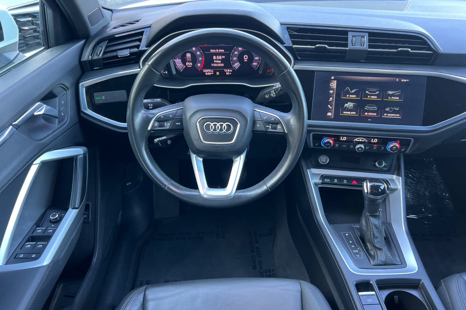 Thumbnail: 2020 Audi Q3 - 15