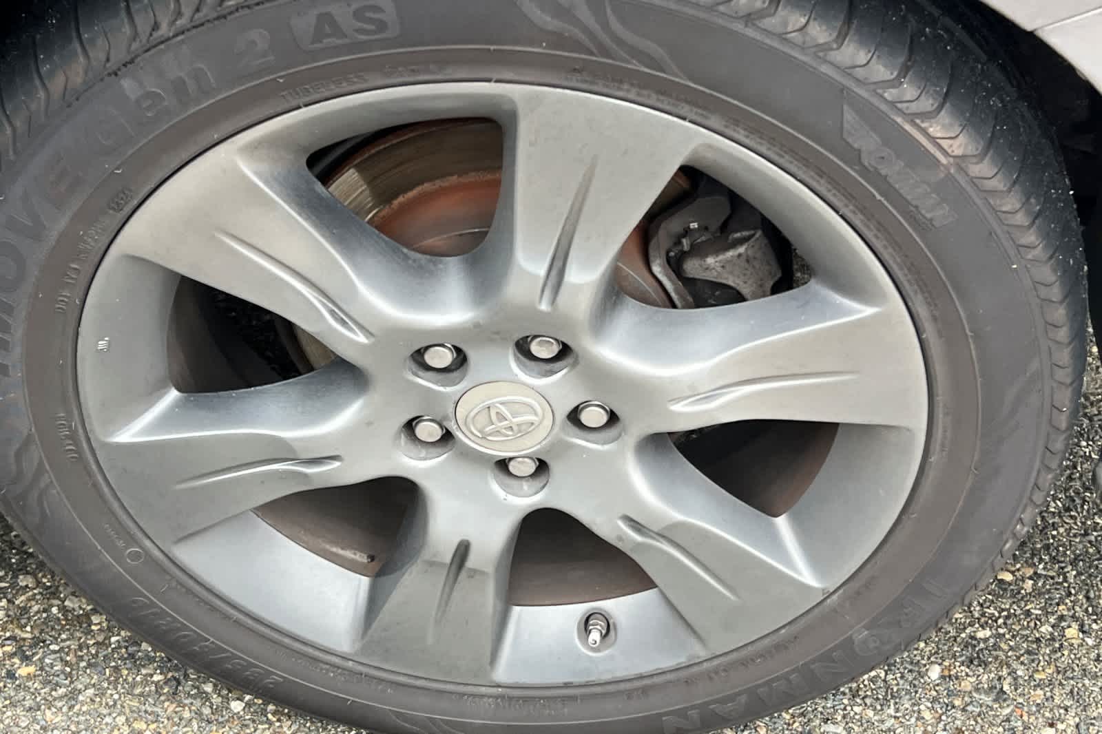 Thumbnail: 2015 Toyota Sienna - 17