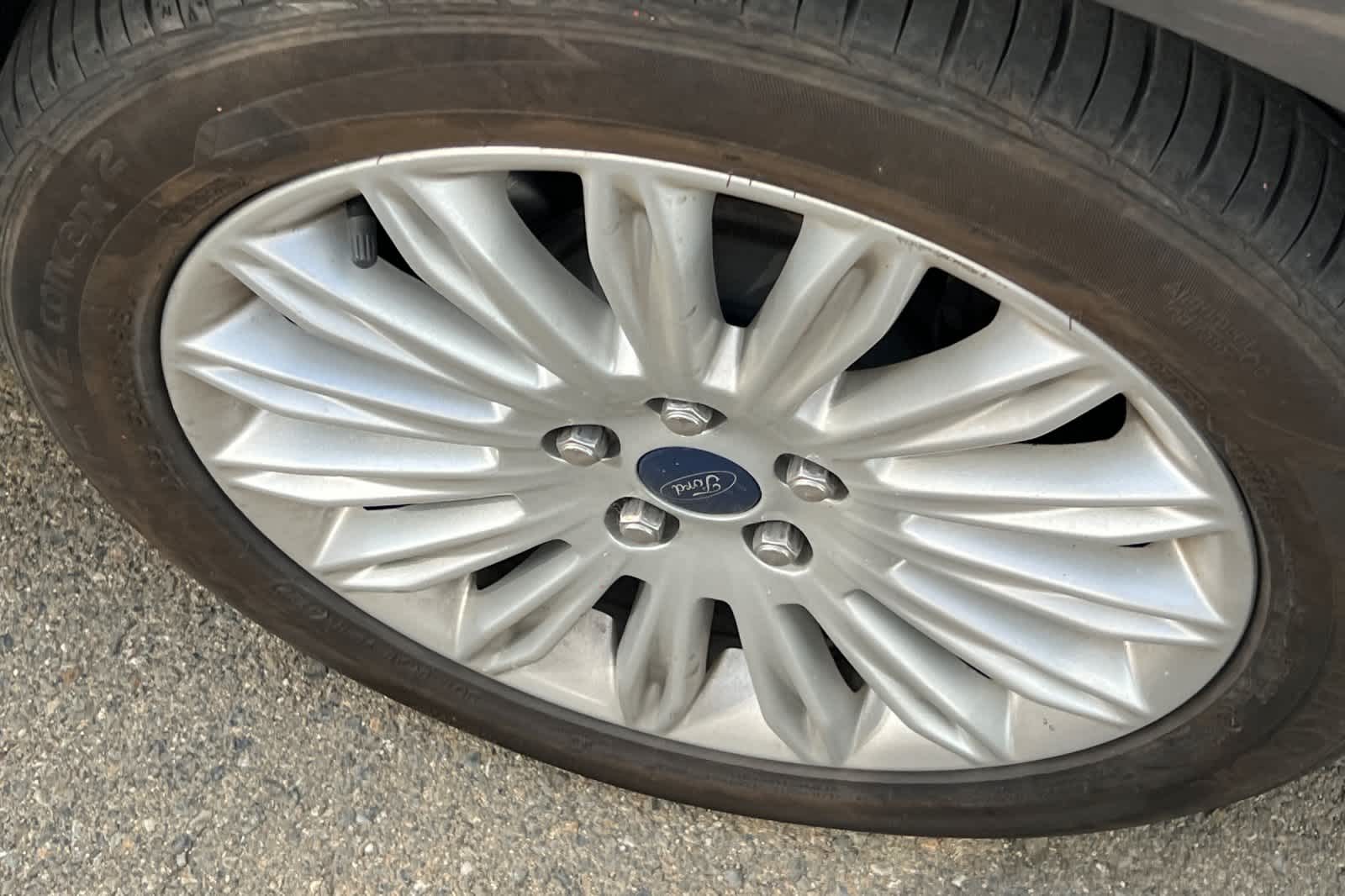 Thumbnail: 2014 Ford Fusion - 22