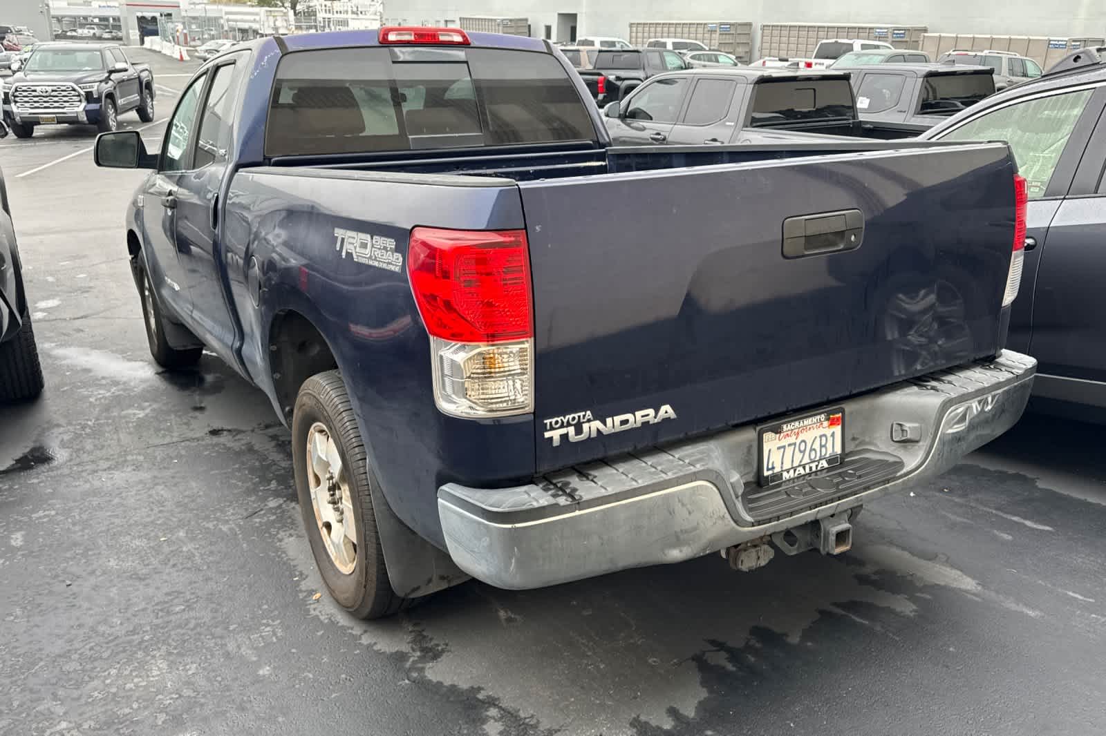 Thumbnail: 2011 Toyota Tundra - 4