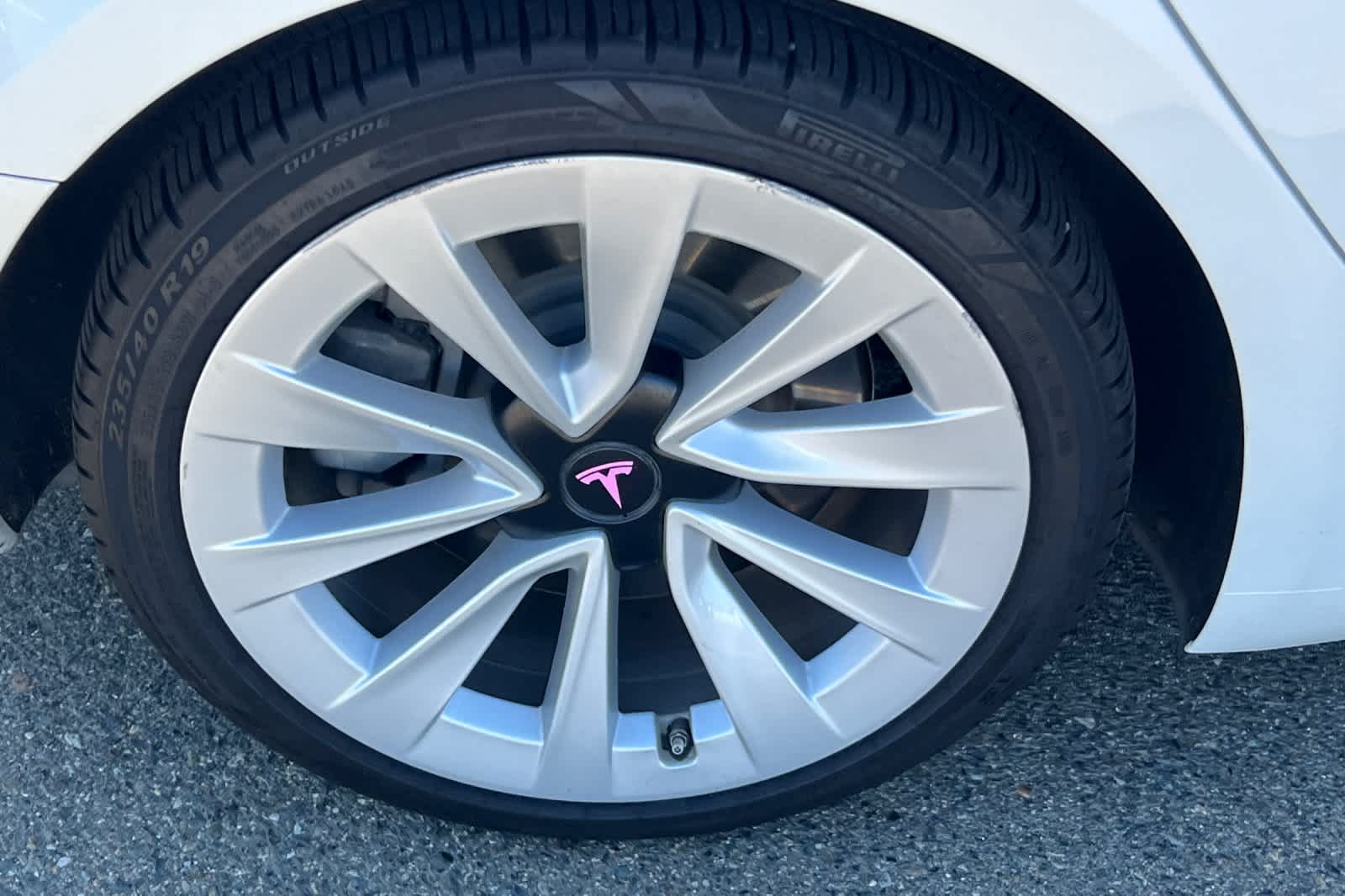Thumbnail: 2021 Tesla Model 3 - 17