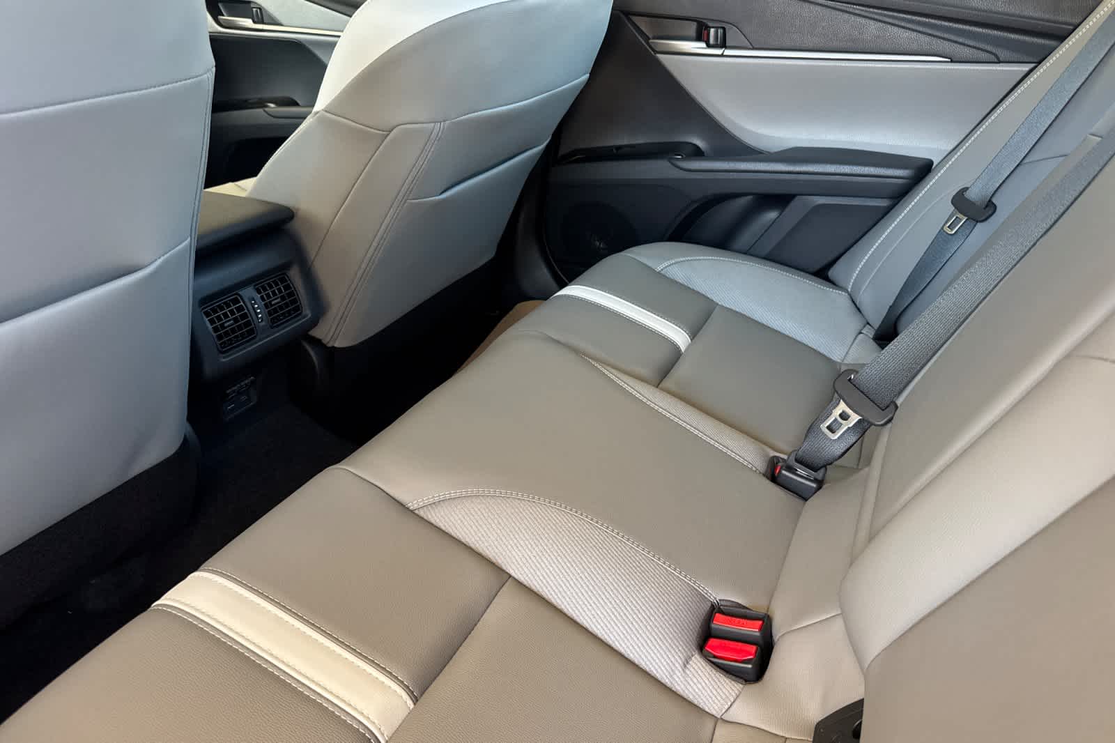 Thumbnail: 2026 Toyota Camry - 4