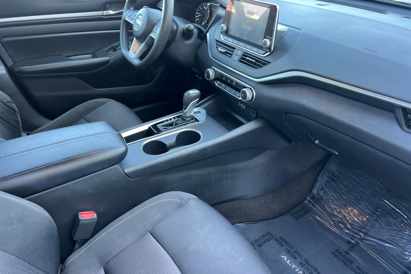 Thumbnail: 2022 Nissan Altima - 15