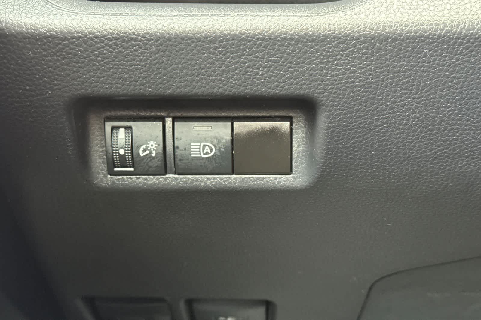 Thumbnail: 2024 Toyota RAV4 - 29