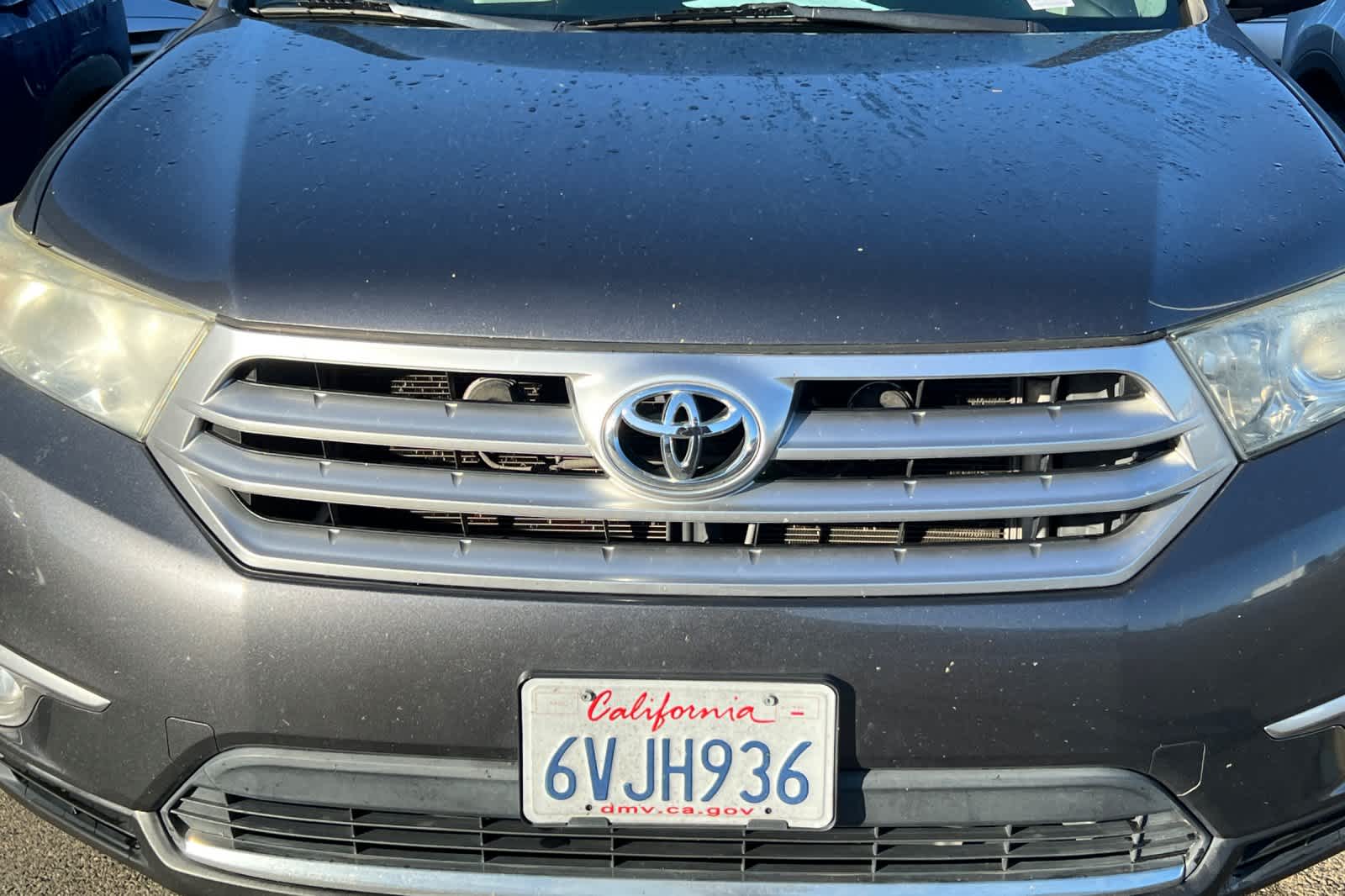 Thumbnail: 2012 Toyota Highlander - 9