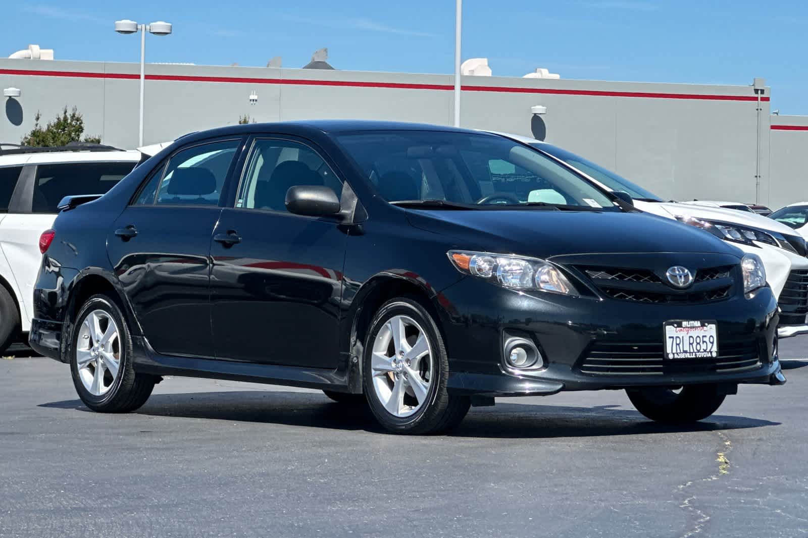 Thumbnail: 2011 Toyota Corolla - 5