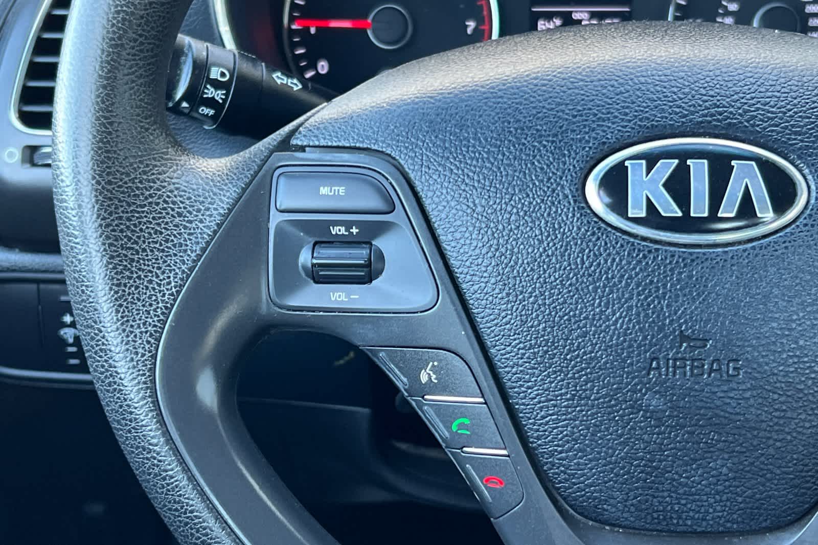 Thumbnail: 2017 Kia Forte - 23