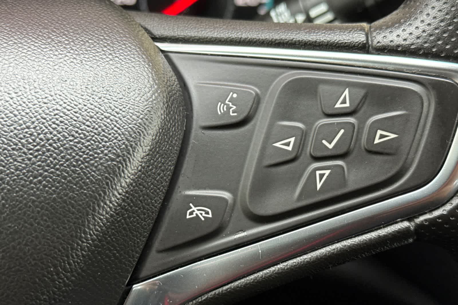 Thumbnail: 2020 Chevrolet Malibu - 26