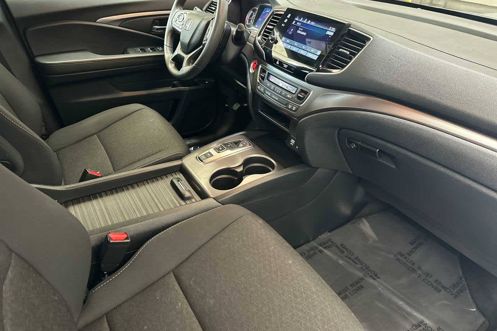 Thumbnail: 2021 Honda Passport - 17