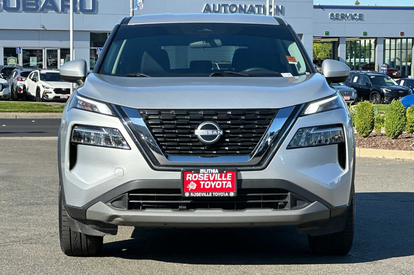 Thumbnail: 2023 Nissan Rogue - 10
