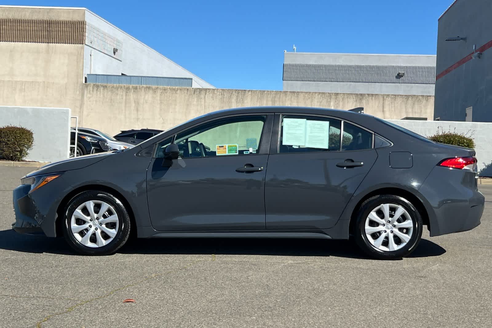 Thumbnail: 2025 Toyota Corolla - 9