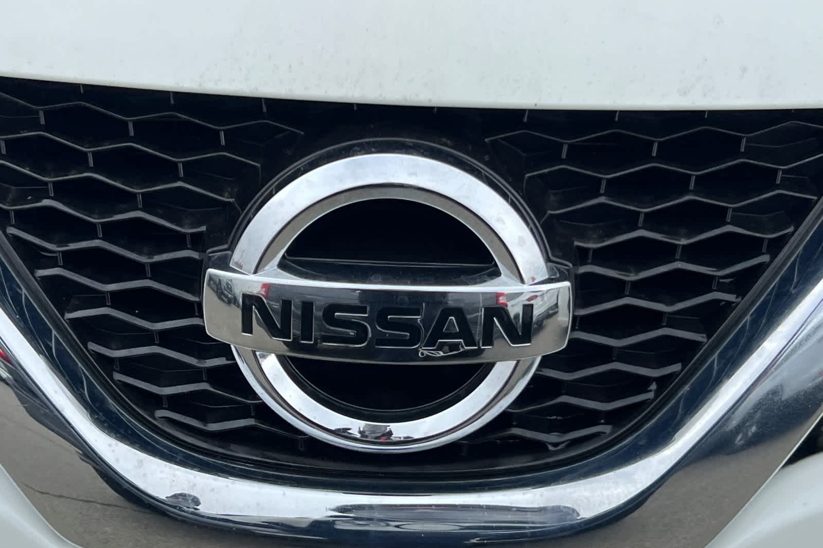 Thumbnail: 2017 Nissan Rogue Sport - 10